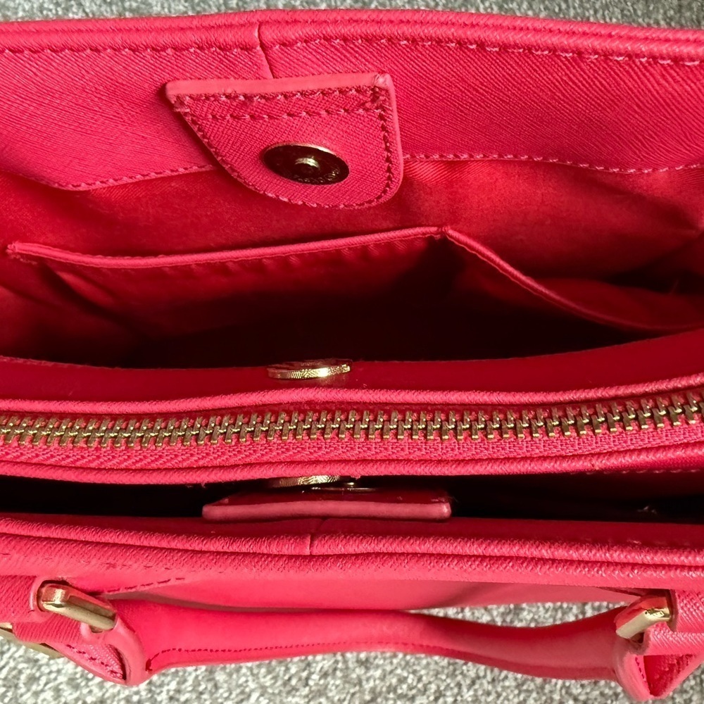 Danier Pink Tote Bag with Structured Design and Saffiano Finish - Picture 8 of 16
